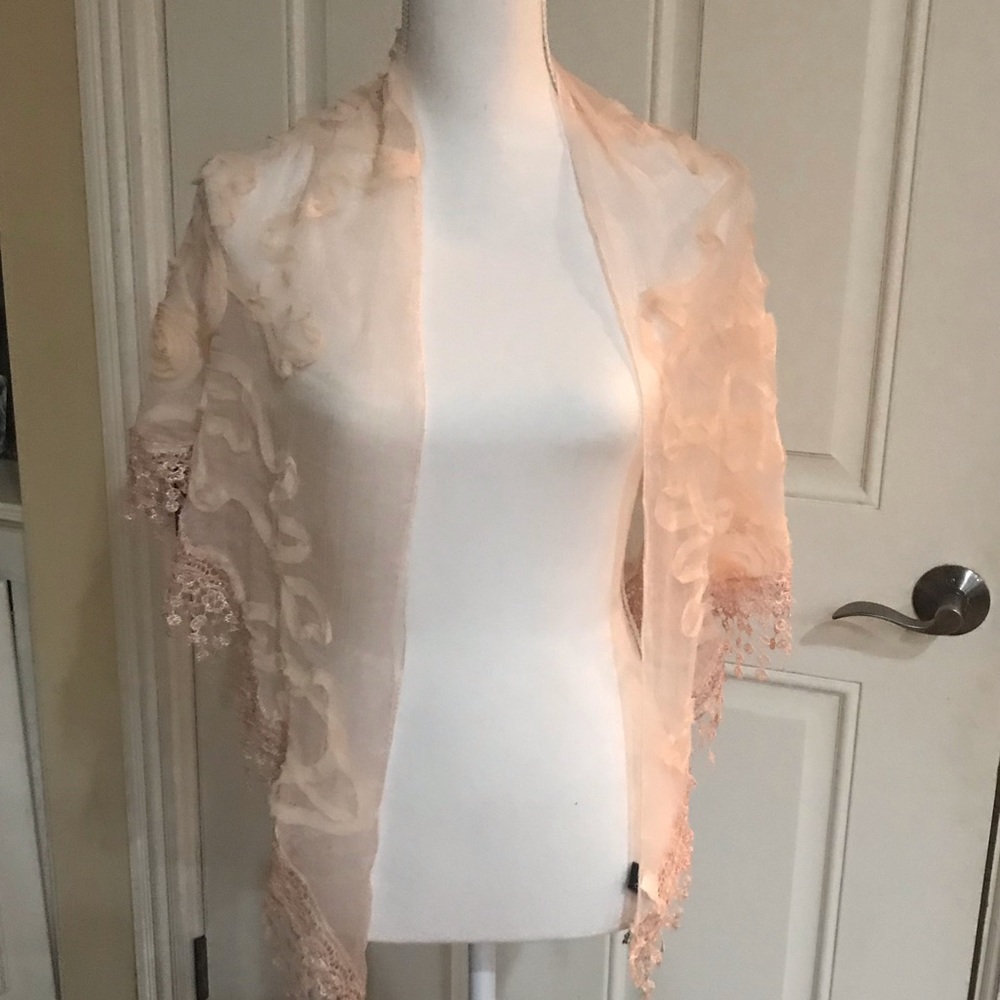Women’s scarf